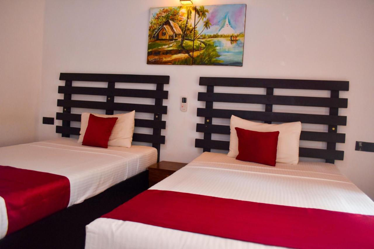 דמבולה Pivisuma Lodge מראה חיצוני תמונה