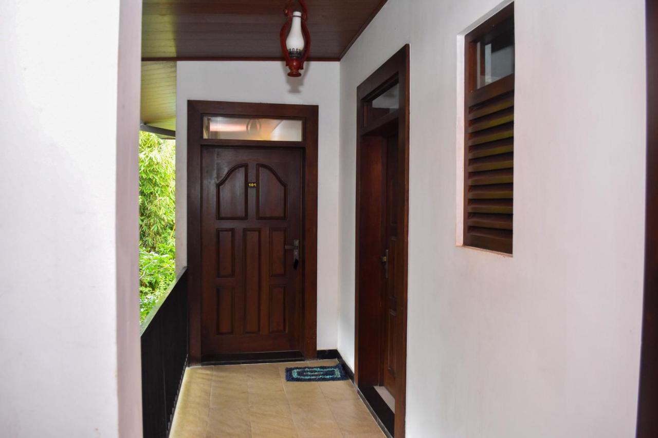 דמבולה Pivisuma Lodge מראה חיצוני תמונה
