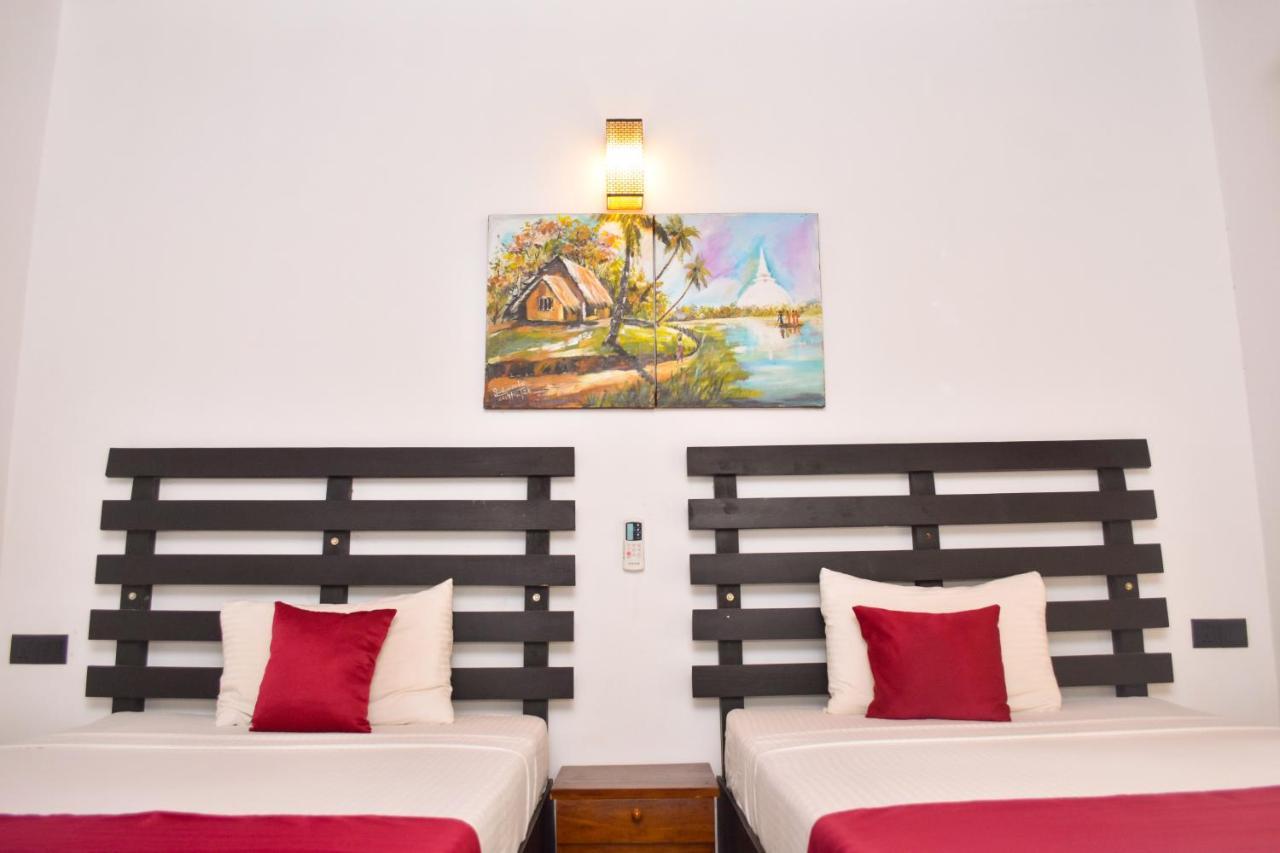 דמבולה Pivisuma Lodge מראה חיצוני תמונה