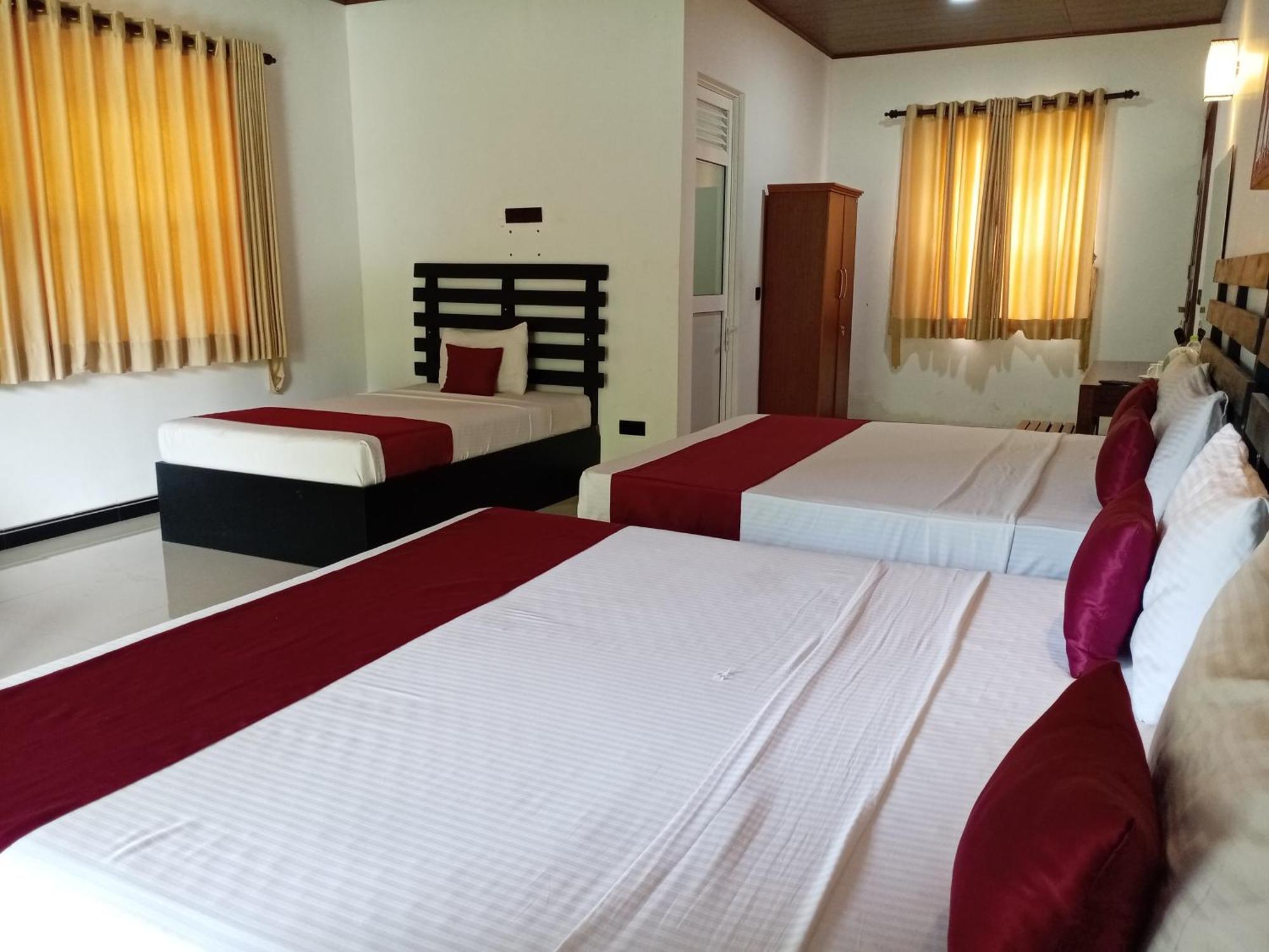 דמבולה Pivisuma Lodge מראה חיצוני תמונה