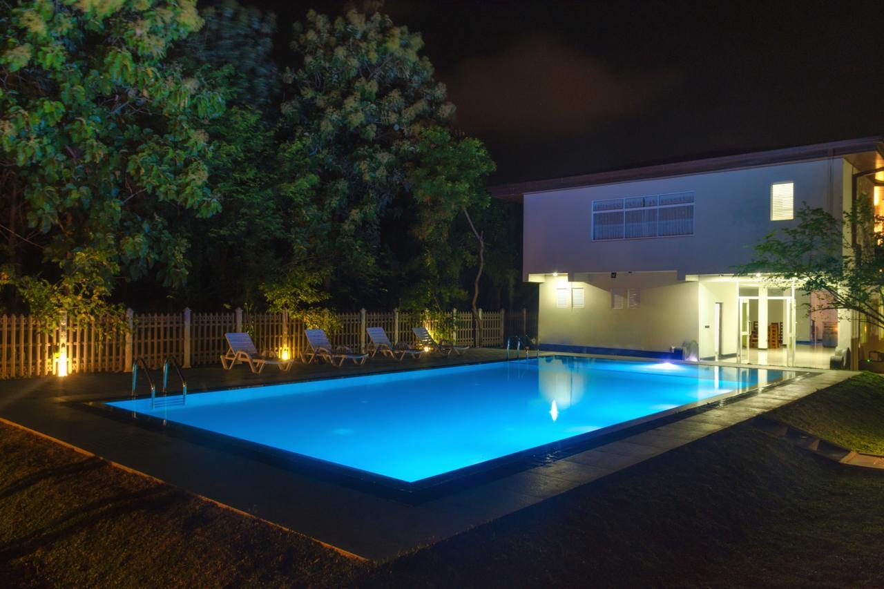 דמבולה Pivisuma Lodge מראה חיצוני תמונה
